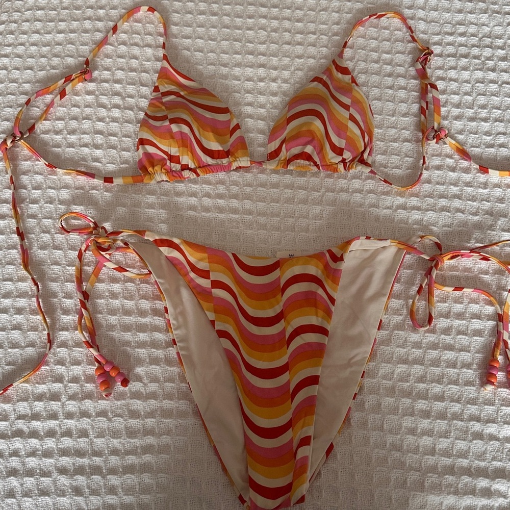L space bikini